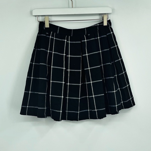Hot Topic Skater Skirt SZ S - Picture 6 of 6